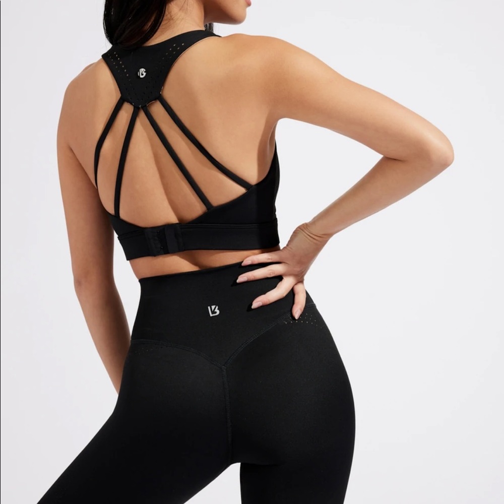 Buffbunny Lit Laser Cut Set (SMALL Legging & Bra)